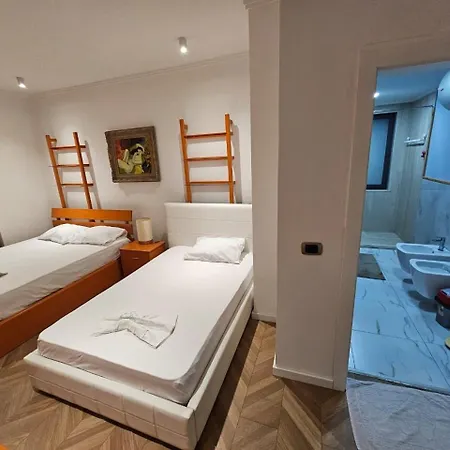 City Center Redi Apartment Tirana